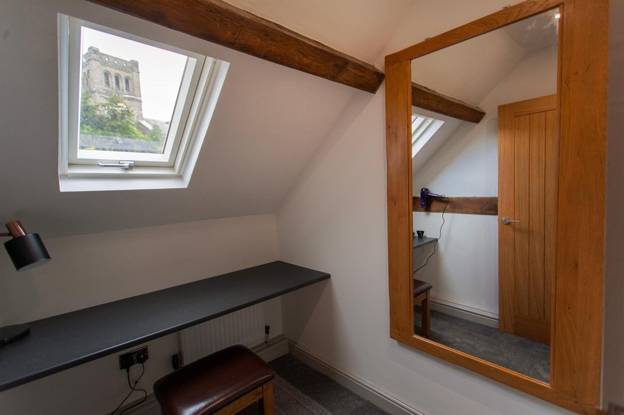 Stunning Ashbourne Town Centre Cottage Near Alton Towers Peak District Derbyshire Extérieur photo