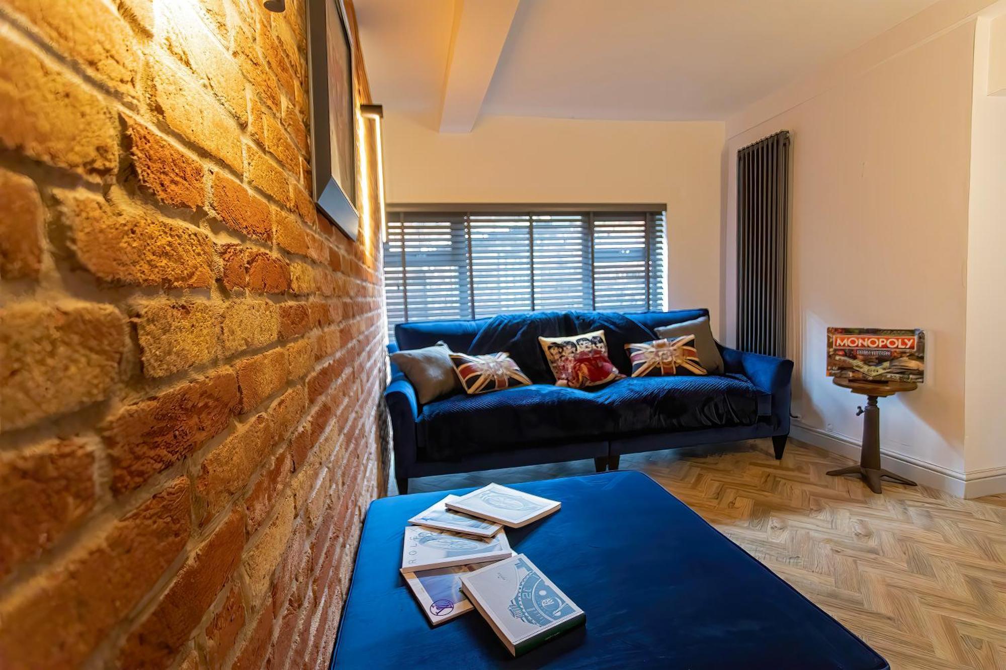 Stunning Ashbourne Town Centre Cottage Near Alton Towers Peak District Derbyshire Extérieur photo